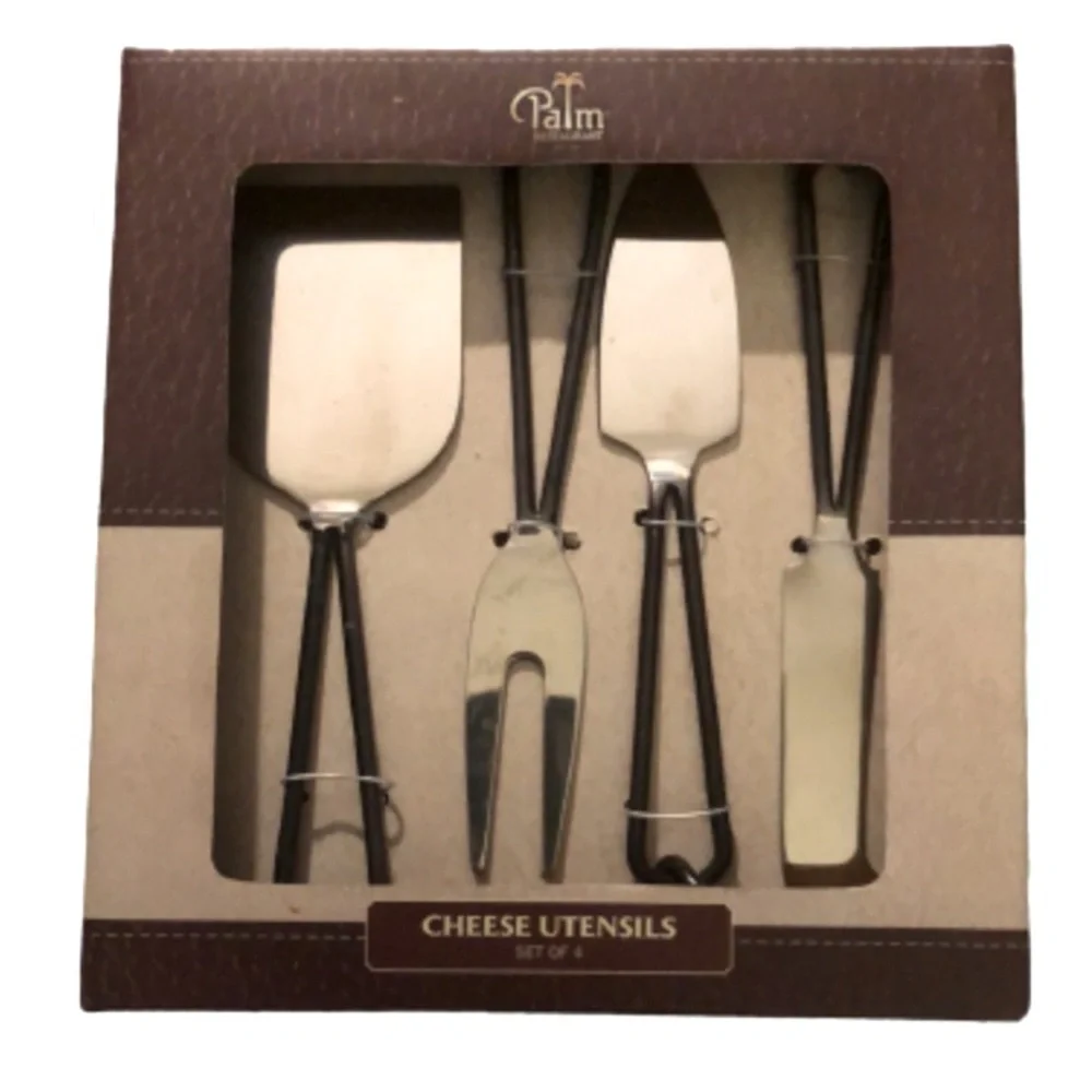 PALM CHEESE UTENSILS •NWT